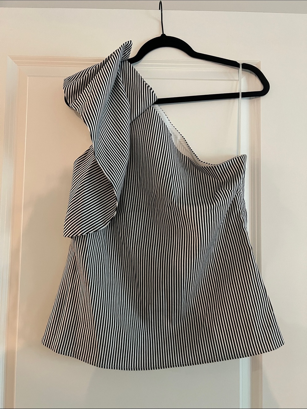 Banana Republic Black & White One-Shoulder Ruffle Stripe Crop Top